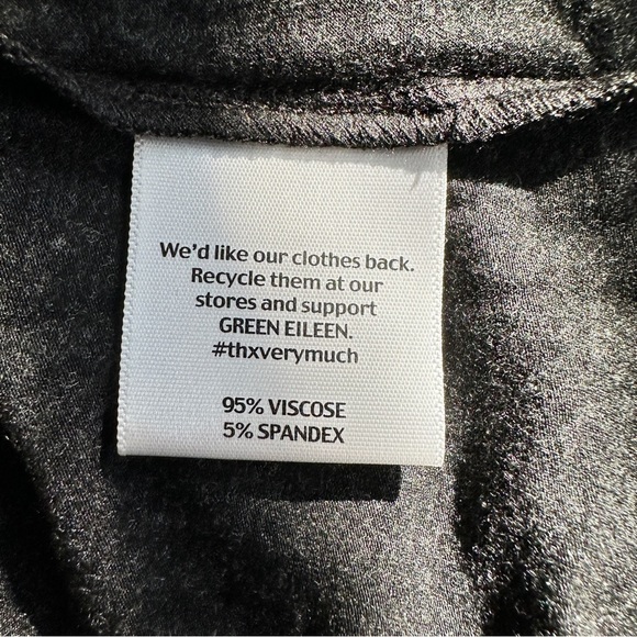 EILEEN FISHER High Back Long Sleeve V-Neck Knee Length Dress - Picture 9 of 10